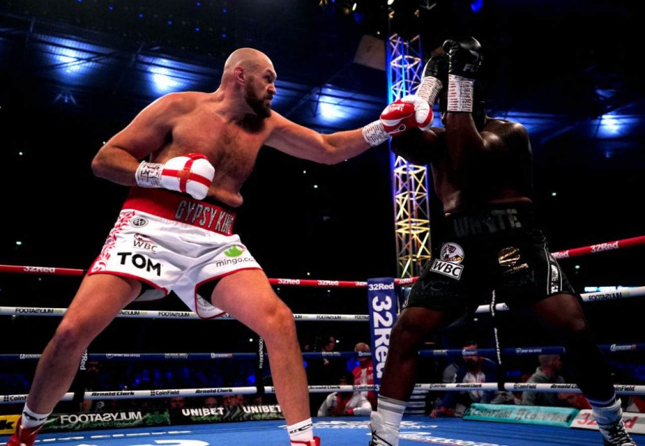 Tyson Fury l-a distrus pe Dillian Whyte, pe Wembley, în fața a 90.000 de spectatori! Cum a venit KO-ul devastator. AICI tot ce s-a întâmplat_4