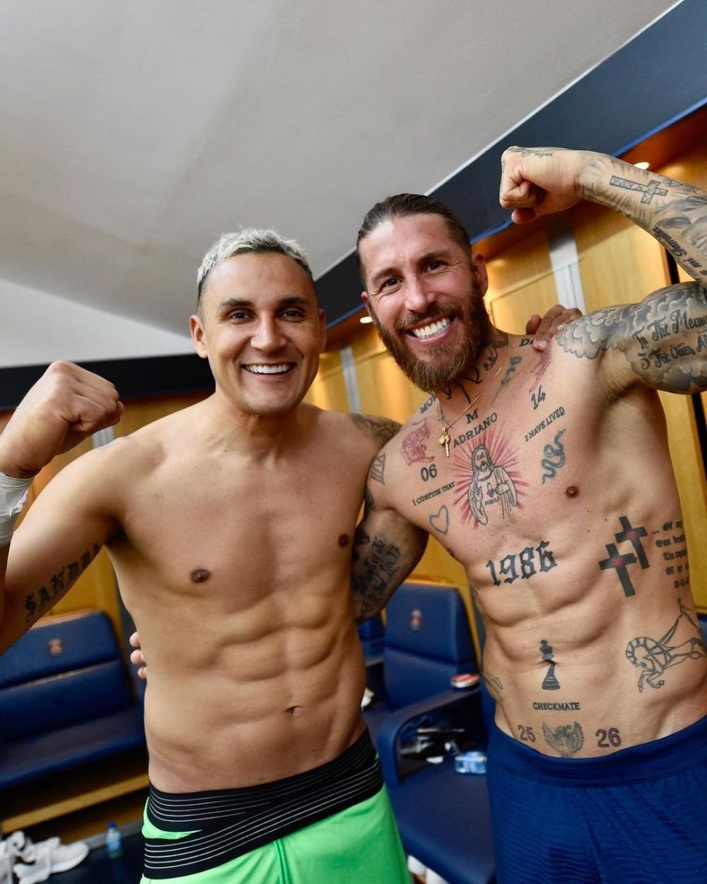 Discreție pe teren, nebunie în vestiar! Cum au sărbătorit starurile de la PSG câștigarea celui de-al zecelea titlu în Ligue 1_5