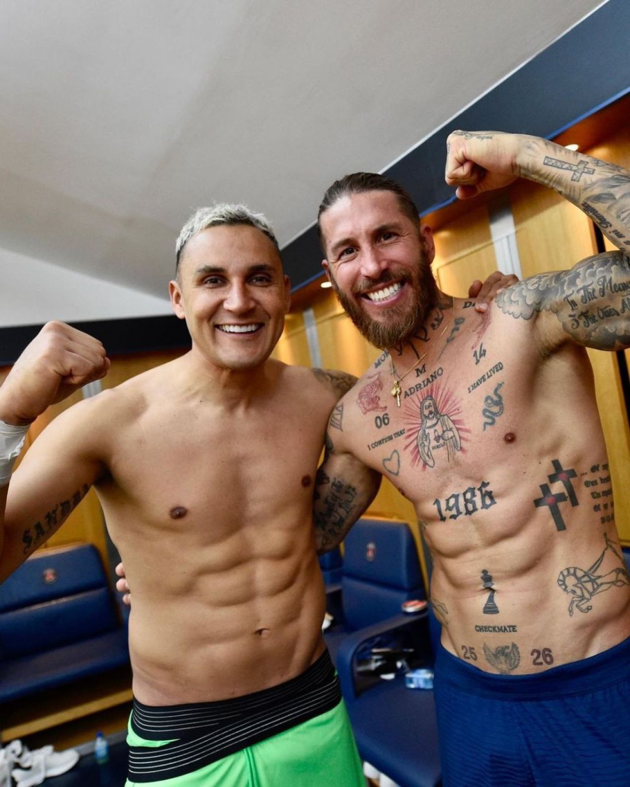 Discreție pe teren, nebunie în vestiar! Cum au sărbătorit starurile de la PSG câștigarea celui de-al zecelea titlu în Ligue 1_5
