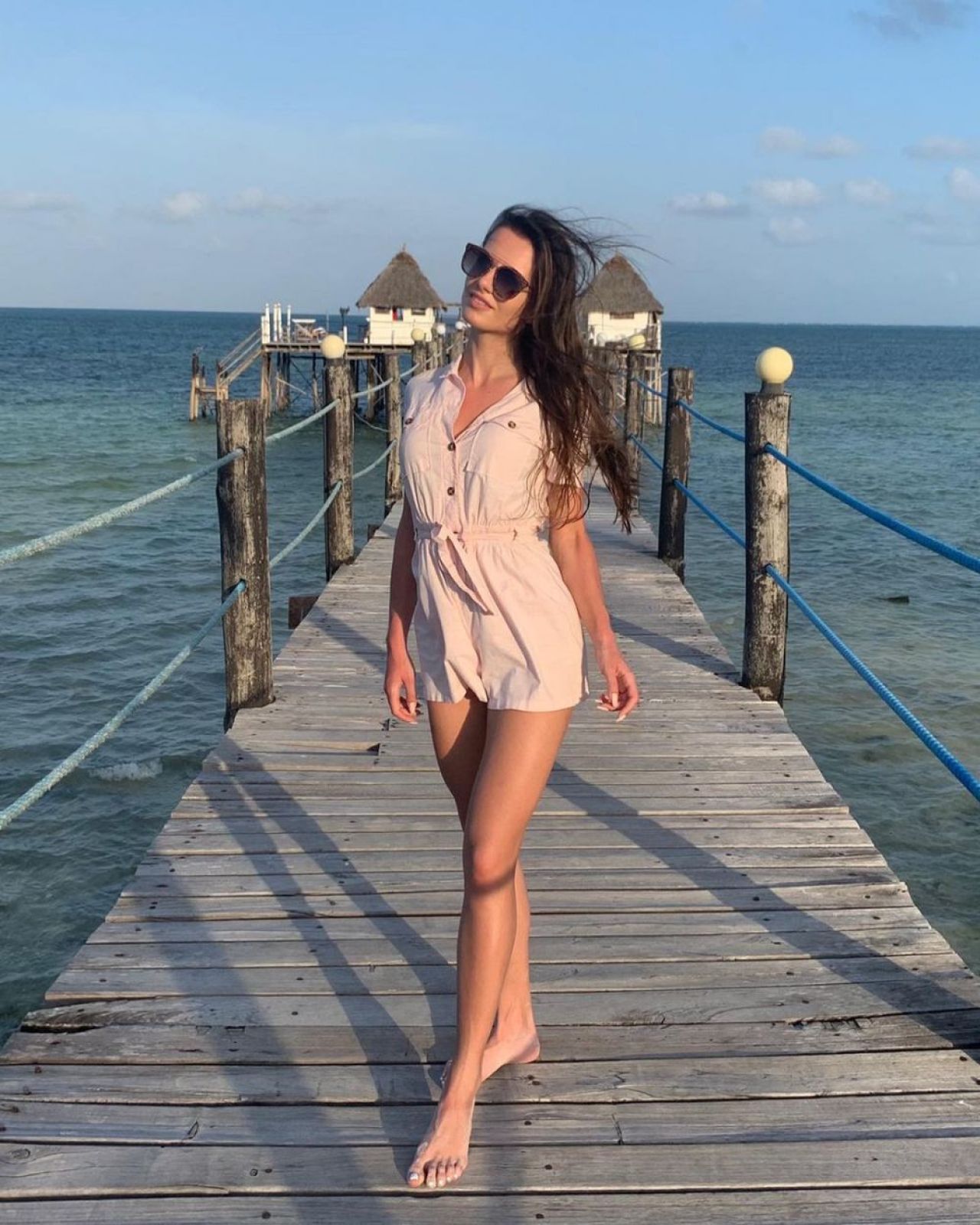 Cea mai sexy arbitru a revenit pe teren după o pauză de regăsire. Cum arată Karolina Bojar_1