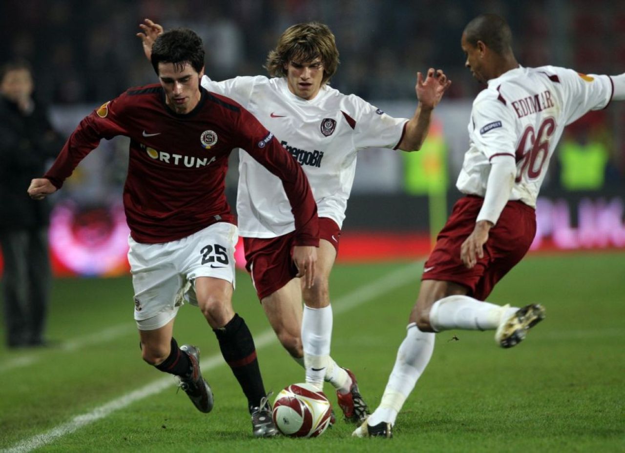 SPECIAL | Ce fac acum fotbaliștii care câștigau, în urmă cu 14 ani, primul titlu din istoria lui CFR Cluj_6