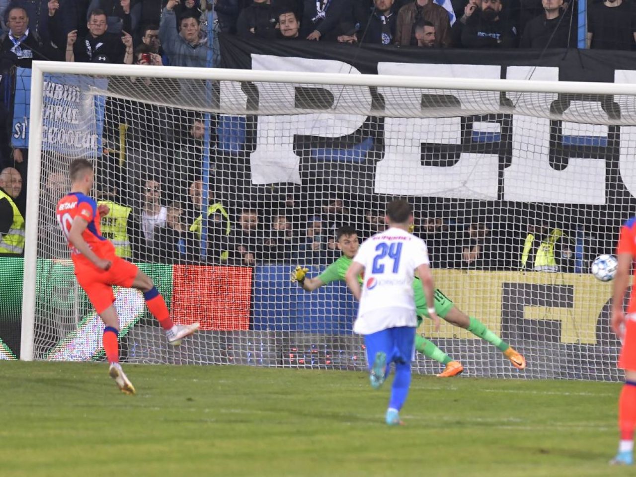 Farul - FCSB 0-4 | Descătușarea lui Florinel Coman la finalul meciului: