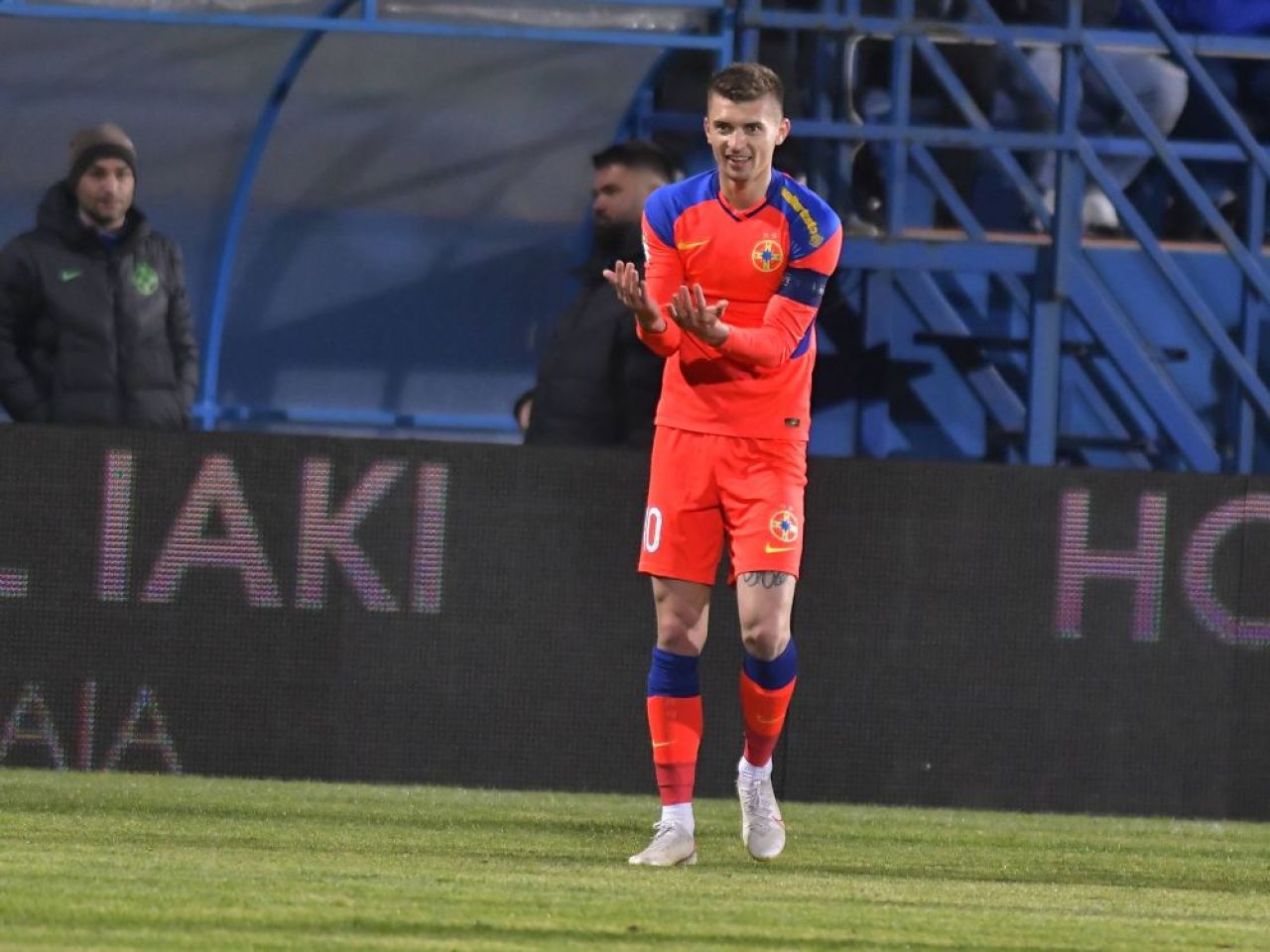 ”Erau deja în vacanță”. Reacție categorică după Farul - FCSB 0-4: ”Nu mai sunt 'number one', cum spunea Hagi”_10
