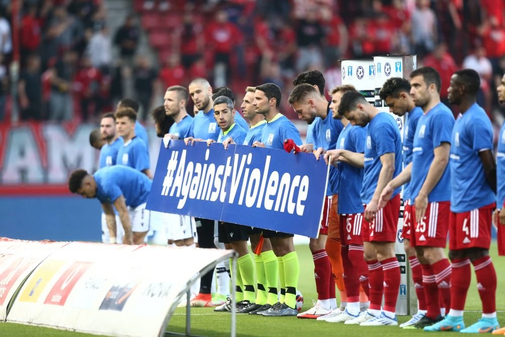 Răzvan Lucescu e în finala Cupei Greciei cu PAOK după un derby dramatic cu Olympiacos! Mitriță s-a accidentat_4