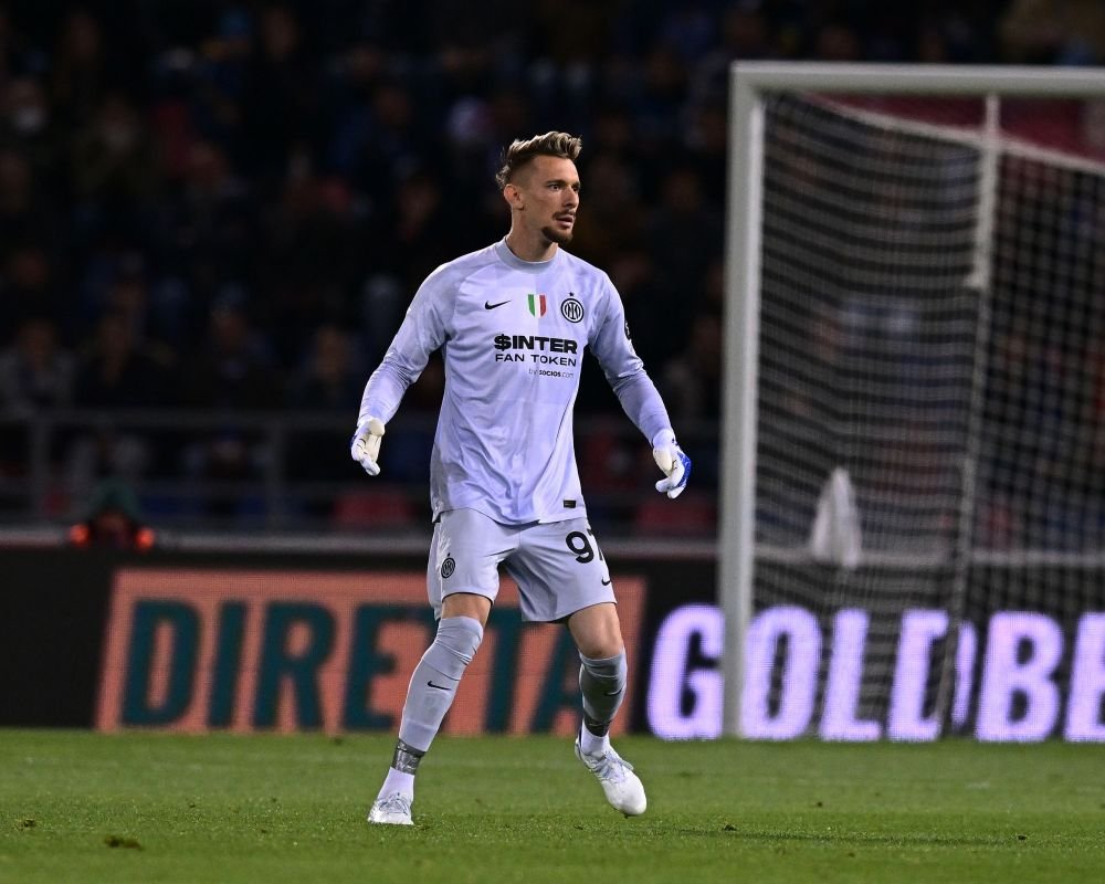 Gafă uriașă a lui Ionuț Radu în Bologna - Inter! A dat pe lângă minge, iar nerazzurrii pot pierde titlul_4