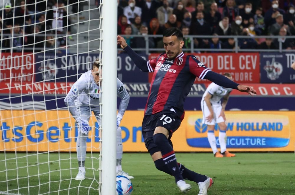 ”Harakiri!”. Ionuț Radu ține prima pagină în Gazzetta dello Sport, după gafa uriașă de pe ”Renato Dall'Ara”: ”Inter i-a dat Milanului jumătate de titlu” _5