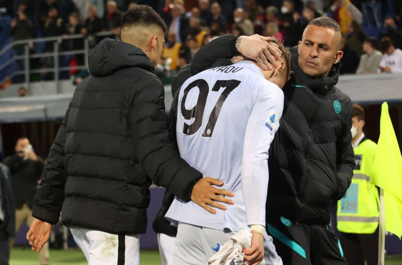 ”Harakiri!”. Ionuț Radu ține prima pagină în Gazzetta dello Sport, după gafa uriașă de pe ”Renato Dall'Ara”: ”Inter i-a dat Milanului jumătate de titlu” _9