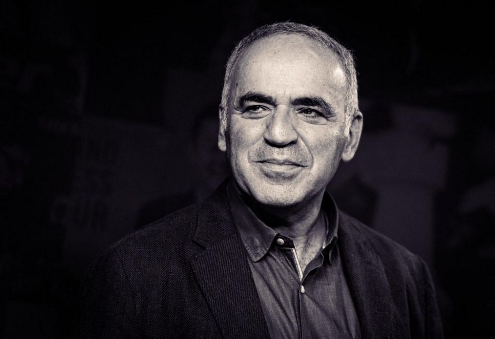 Mandat de arestare pe numele lui Garry Kasparov! Legenda șahului, v&acirc;nată de regimul de la Moscova pentru terorism