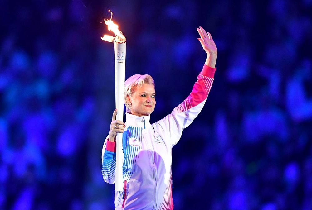 Andreea Răducan, despre Svetlana Horkina, fosta gimnastă acum apropiată a lui Putin: „Nu schița un zâmbet!”_22