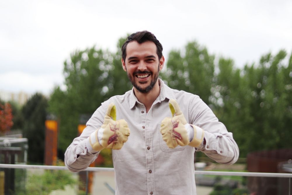 A fost fotbalist, iar acum este unul dintre cei mai apreciați actori de reclame din România! _5