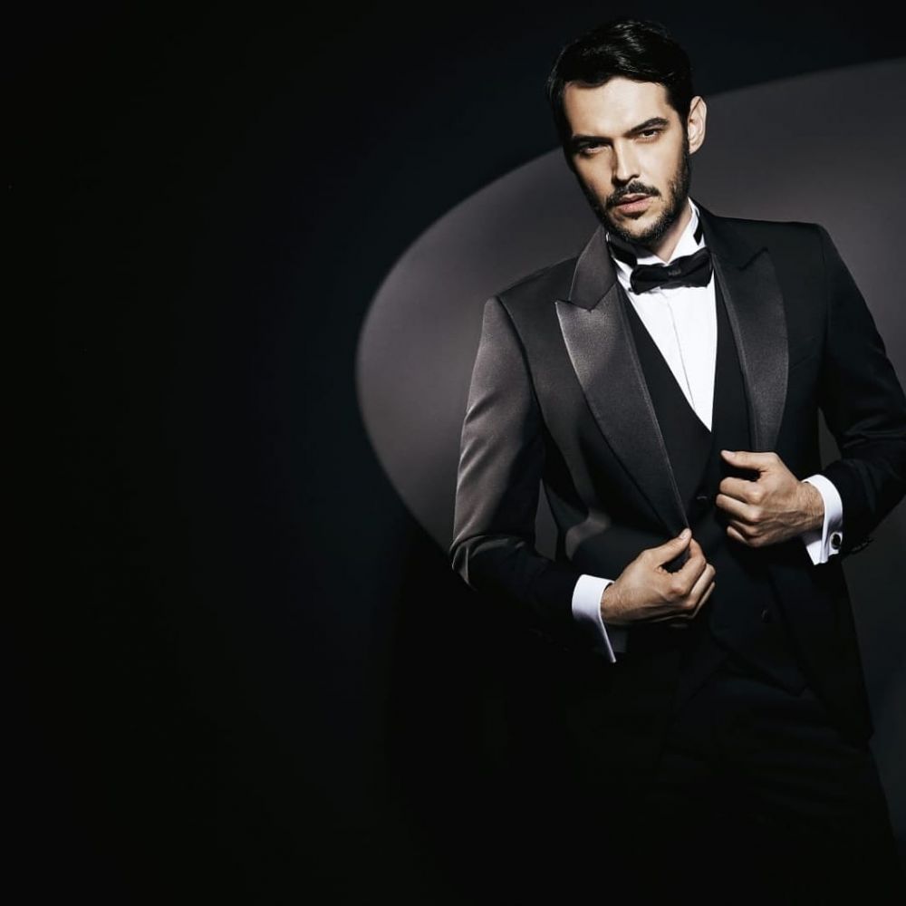 A fost fotbalist, iar acum este unul dintre cei mai apreciați actori de reclame din România! _12
