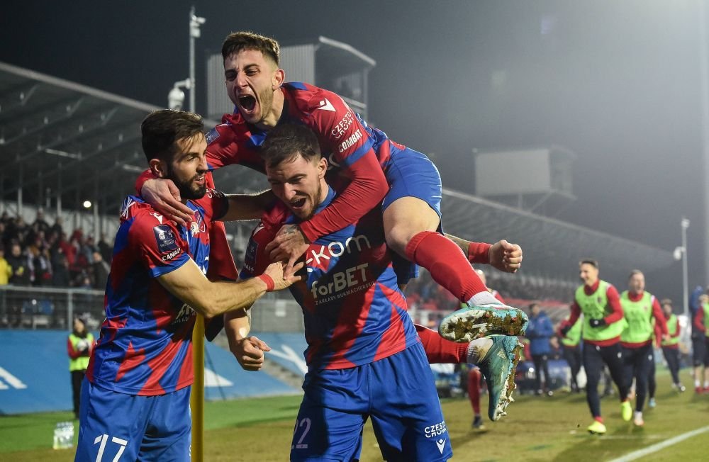 Dinamo poate câștiga o sumă importantă de bani de pe urma transferului lui Deian Sorescu la Racow! Giovanni Becali a dezvăluit cifrele afacerii _8
