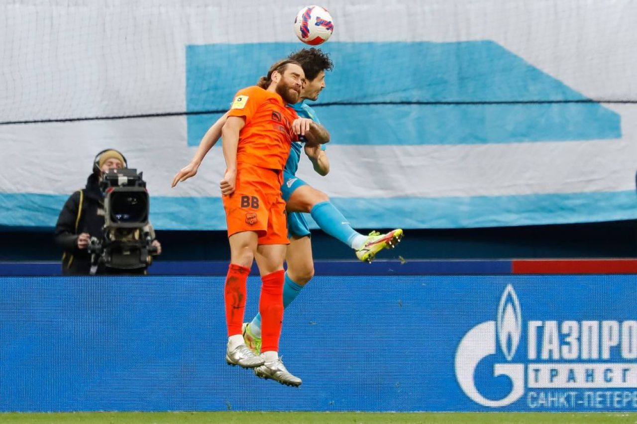 Eric Bicfalvi face spectacol în Rusia! 'Dublă' în meciul cu Dinamo Moscova și a ieșit „omul meciului” din nou _5