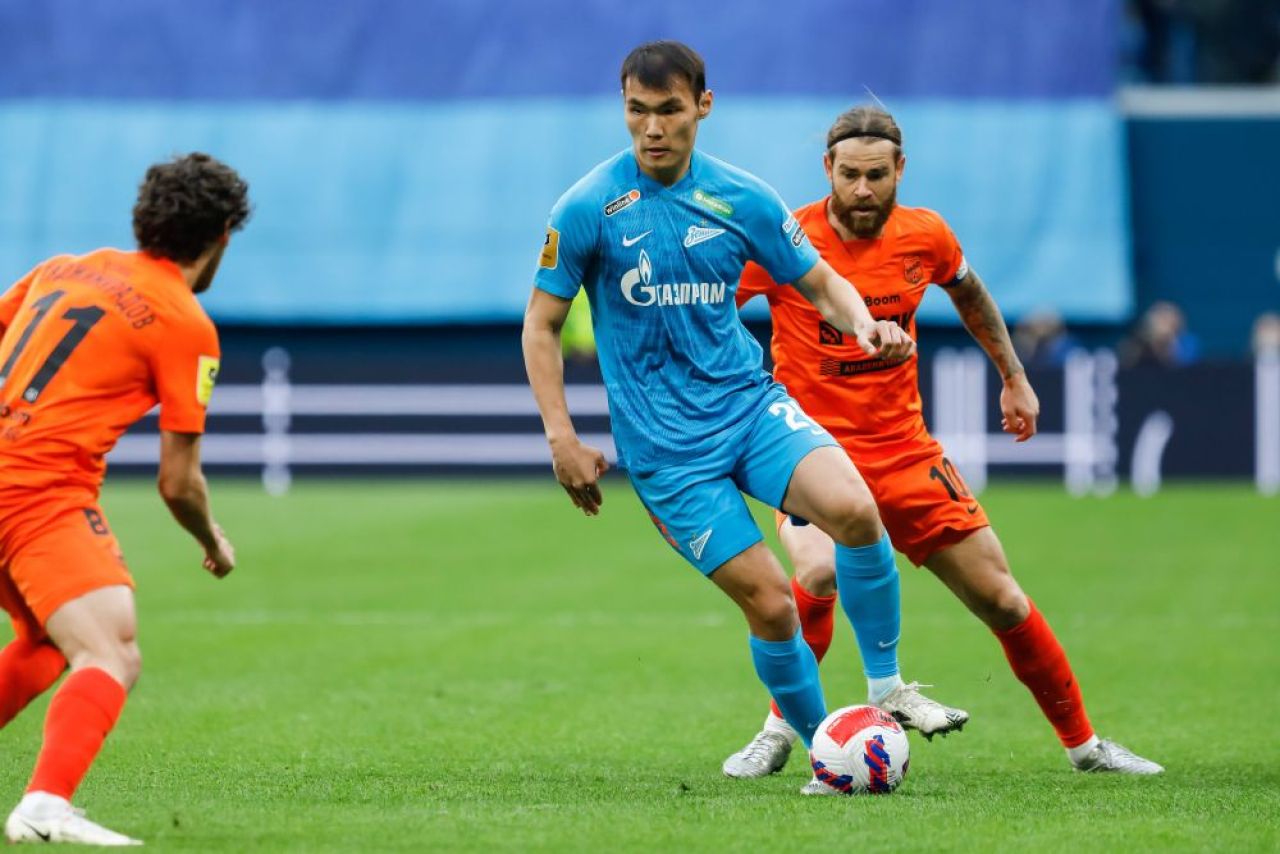 Eric Bicfalvi face spectacol în Rusia! 'Dublă' în meciul cu Dinamo Moscova și a ieșit „omul meciului” din nou _7