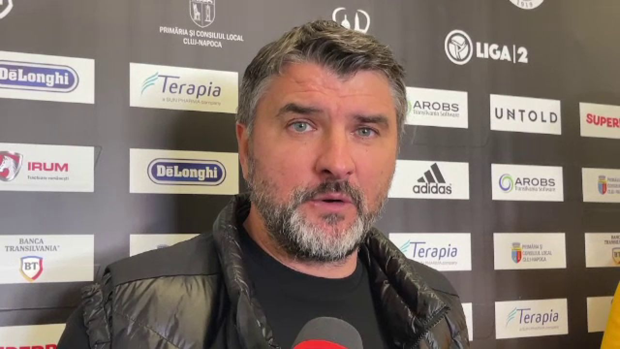 Adrian Mihalcea acuză că a fost lovit de jucătorii lui U Cluj: