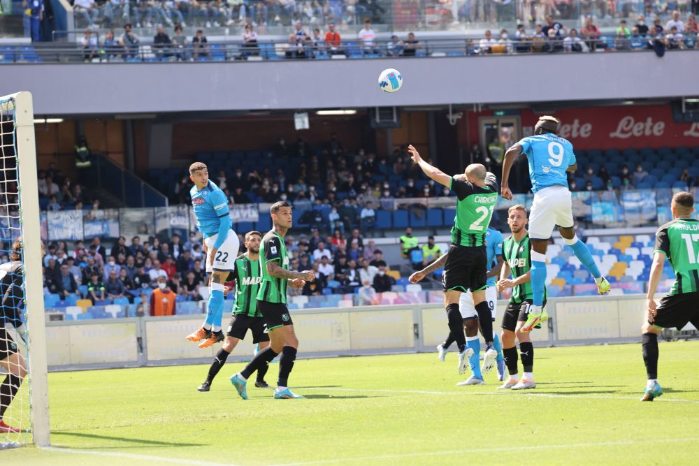 4 pe linie! Vlad Chiricheș, pus la zid după umilința cu Napoli: 