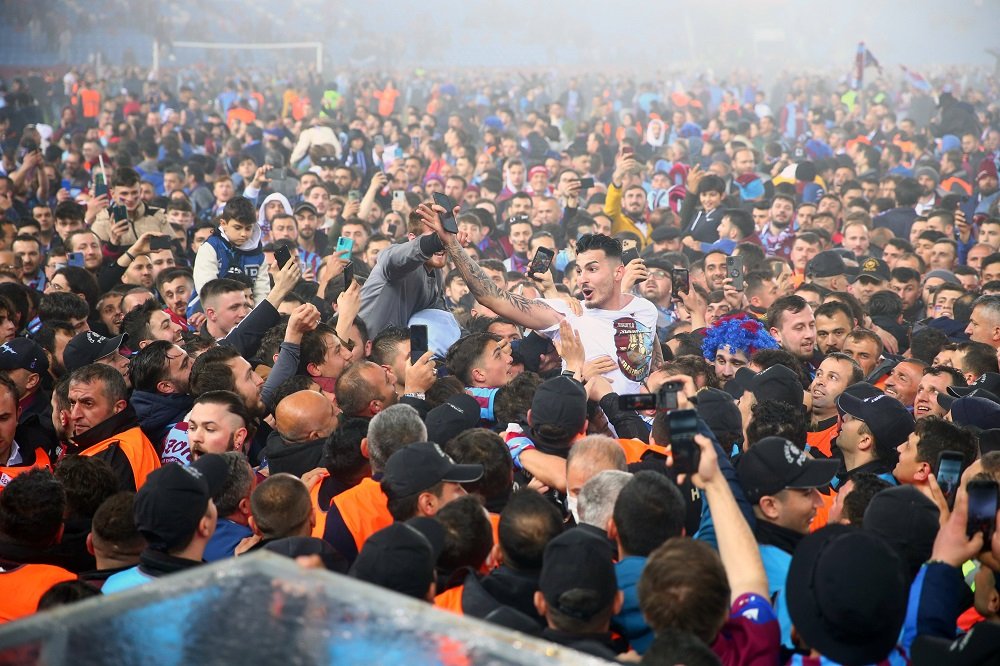 Trabzonspor a devenit campioana Turciei pentru prima data in 38 de ani_3