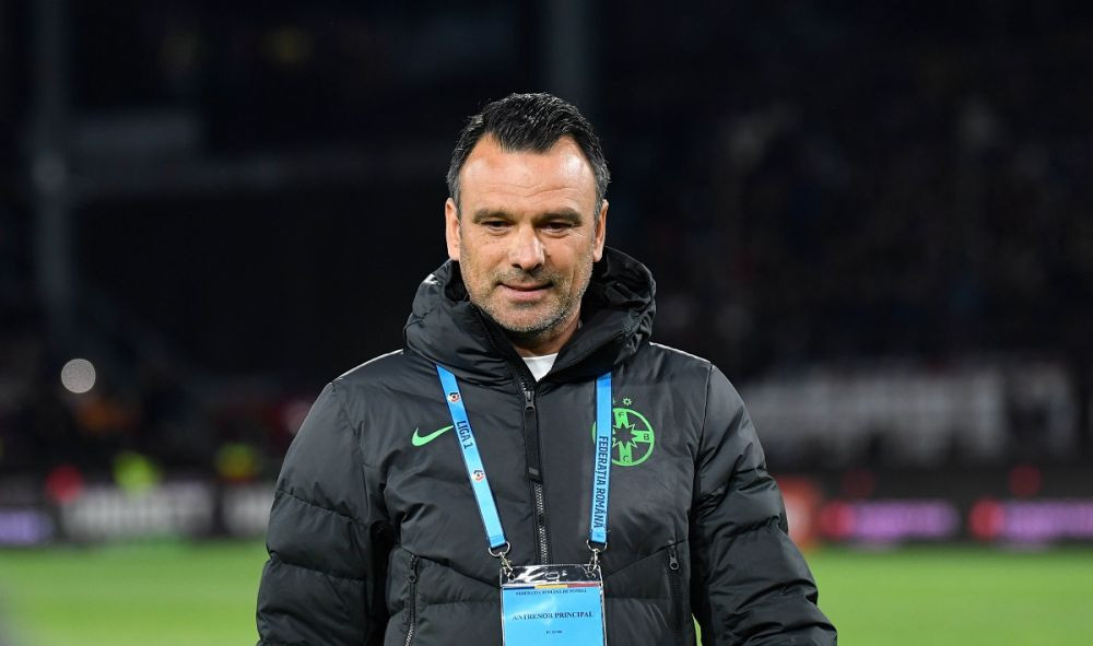 Toni Petrea a anunțat pe ce jucător nu se poate baza FCSB la meciul cu FC Argeș + laude pentru Olaru
