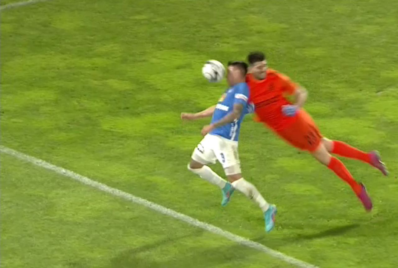 Farul, privată de un penalty la meciul cu CFR Cluj? Ce arată reluările la duelul Letica - Moldoveanu_1