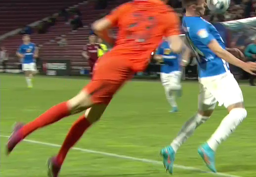 Farul, privată de un penalty la meciul cu CFR Cluj? Ce arată reluările la duelul Letica - Moldoveanu_3