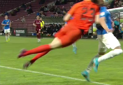 Farul, privată de un penalty la meciul cu CFR Cluj? Ce arată reluările la duelul Letica - Moldoveanu_4