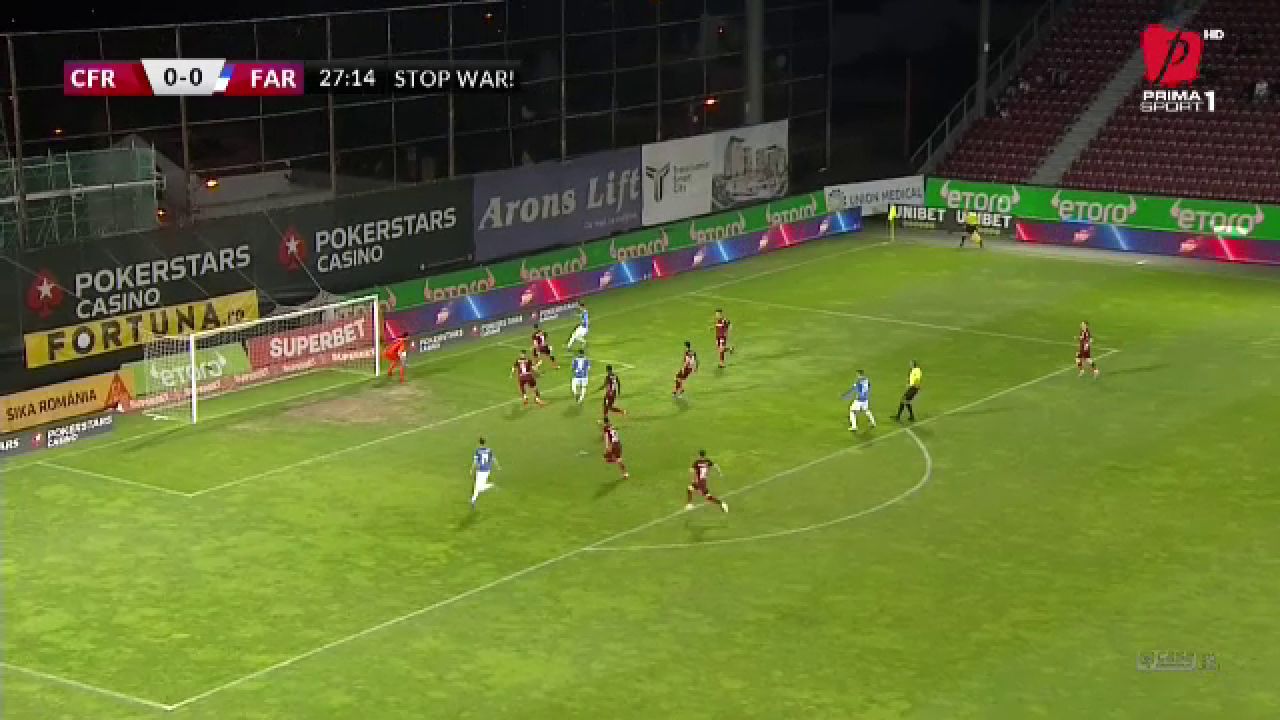 CFR Cluj - Farul Constanța 1-0 | CFR nu o iartă pe Farul! Pariul lui Dan Petrescu marchează primul gol pentru clujeni_6