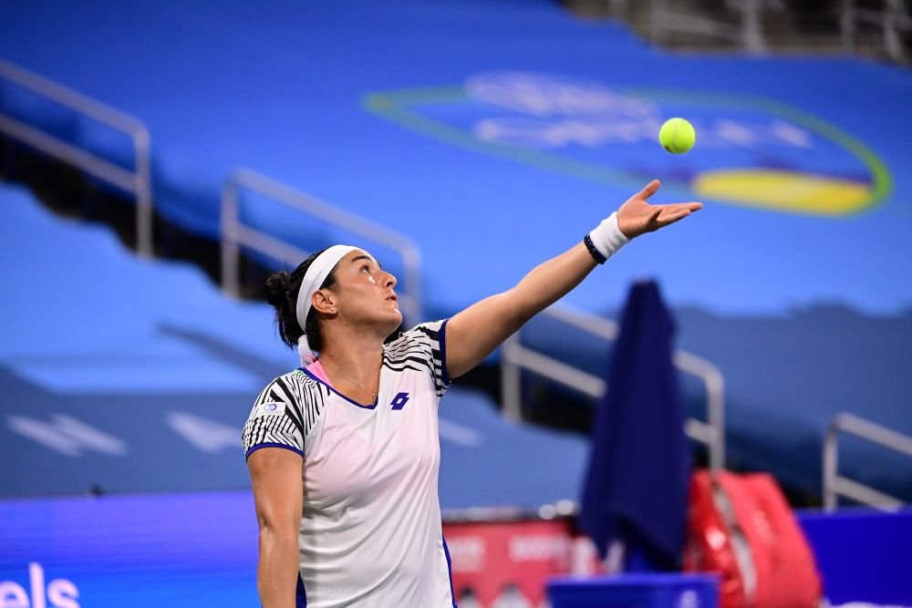 Ons Jabeur o așteaptă pe Simona Halep în sferturi la Madrid, dar îi pune piedici: „Am auzit că joacă bine, sper să joace 5 ore cu Gauff!”_2
