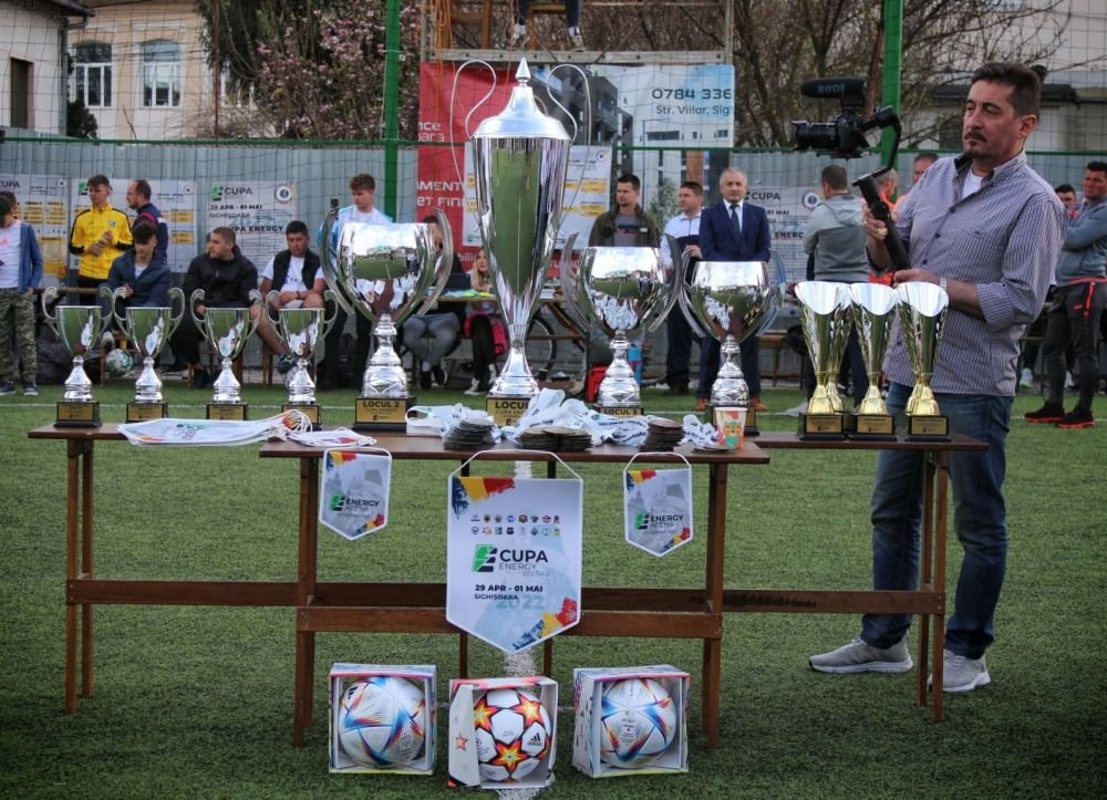 SPECIAL | Sighișoara a organizat un turneu modern de minifotbal. Campioni europeni și vicecampioni ai Ligii Campionilor au luat parte la competiție