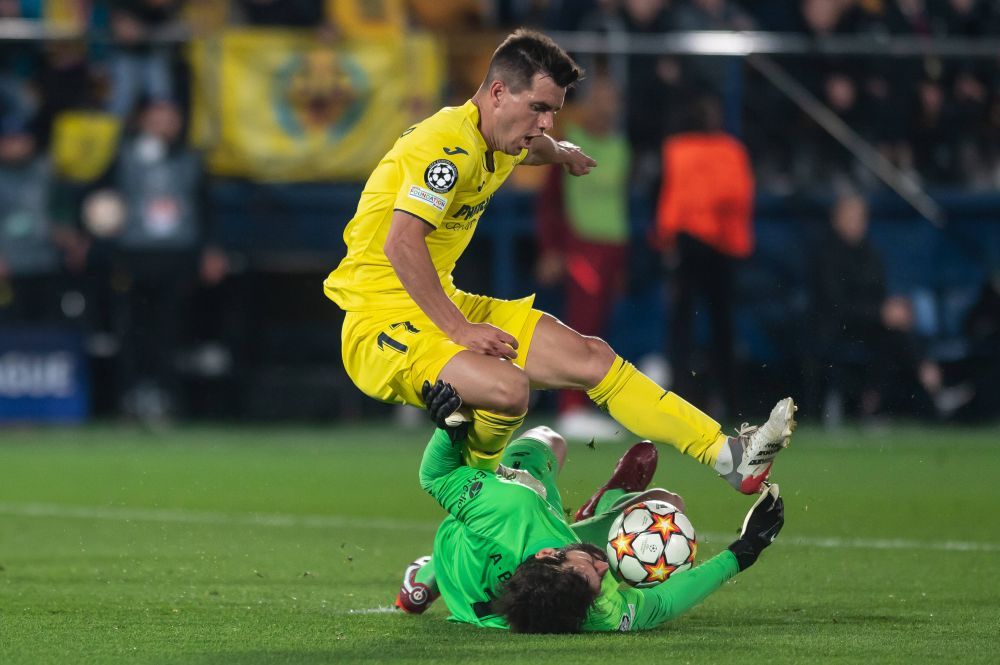 Reacție dură a oficialilor lui Villarreal: „A fost scandalos! Arbitrul nu are nivel pentru astfel de meciuri!” _16