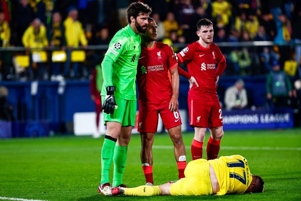 Reacție dură a oficialilor lui Villarreal: „A fost scandalos! Arbitrul nu are nivel pentru astfel de meciuri!” _22