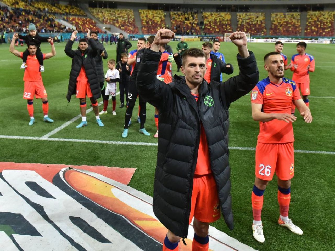 „Mă mir că cei de la FCSB se tot milogesc!” Fostul oficial al roș-albaștrilor, mesaj pentru Gigi Becali: „Îl faci și pe Dîncu să mai facă 100 de km!” _1