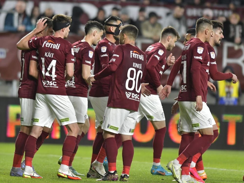 Abordare complet diferită față de FCSB! Reacție în cazul 'micului fenomen' din Liga 1: „Ar trebui să fie o ofertă senzațională ca să îl cedăm! Nu umflăm jucătorul ca alte cluburi!” _5
