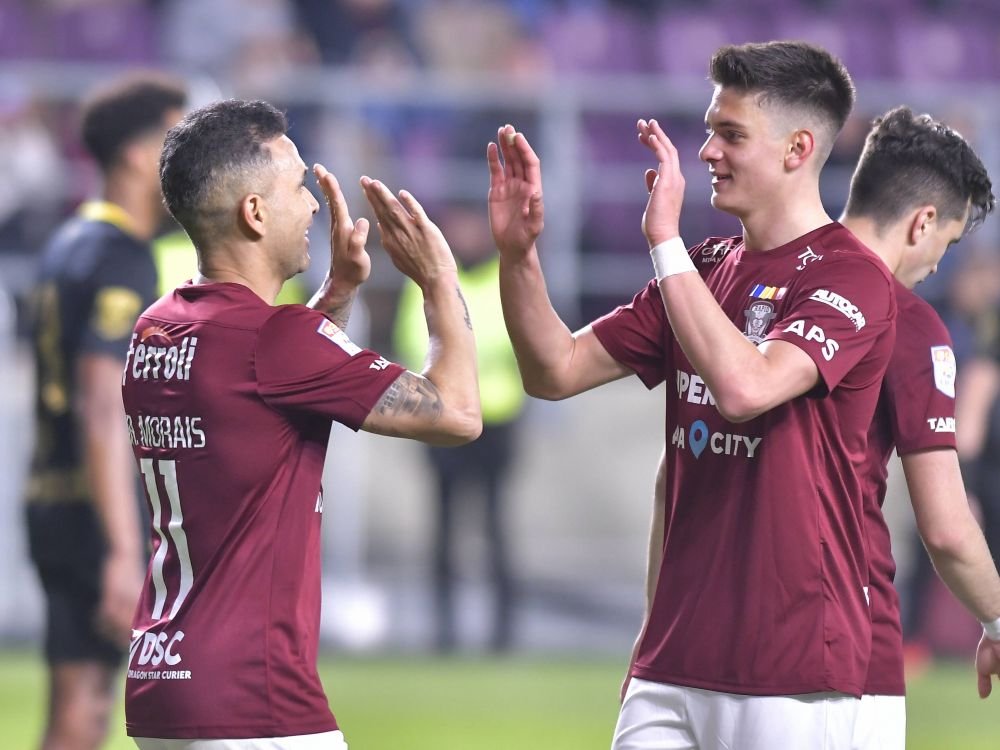 Abordare complet diferită față de FCSB! Reacție în cazul 'micului fenomen' din Liga 1: „Ar trebui să fie o ofertă senzațională ca să îl cedăm! Nu umflăm jucătorul ca alte cluburi!” _6