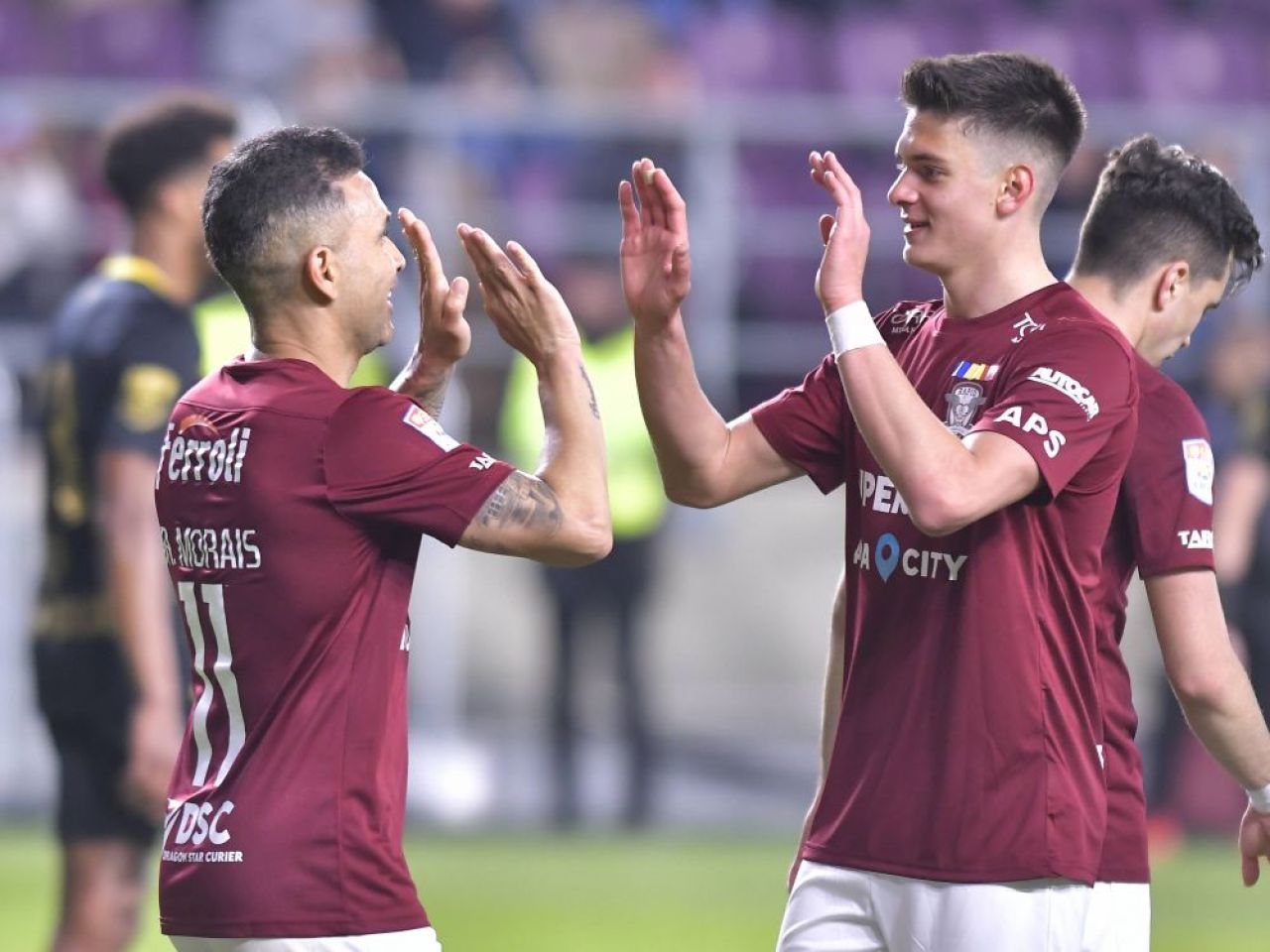 Abordare complet diferită față de FCSB! Reacție în cazul 'micului fenomen' din Liga 1: „Ar trebui să fie o ofertă senzațională ca să îl cedăm! Nu umflăm jucătorul ca alte cluburi!” _6