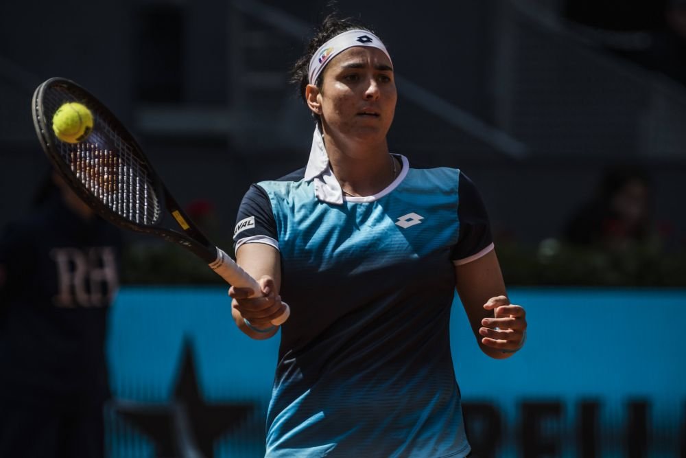 Una din zilele care se cer uitate: Simona Halep, învinsă clar de Ons Jabeur, în sferturi la Madrid. Primul eșec sub comanda lui Mouratoglou_19