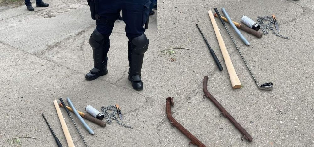 Neverosimil! Ce a găsit Jandameria București la fanii lui U Cluj care au venit la meciul cu Steaua_1