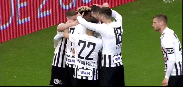 CSA Steaua - U Cluj 0-2 | Apărarea l-a trădat pe Oprița! Ambele goluri ale clujenilor au venit în urma unor erori grave în defensivă_5