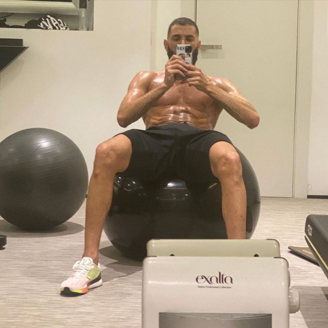 Benzema, killer cu sânge rece. Cum a reacționat Gary Lineker și borna atinsă de francez_3