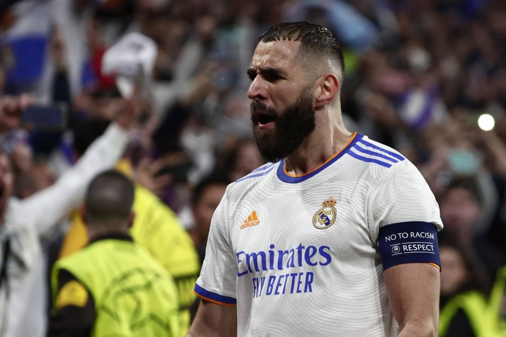 Pep Guardiola, ”anesteziat” după ce Real Madrid a eliminat-o pe Manchester City! Ce a urmărit pe un monitor, imediat după meci_3