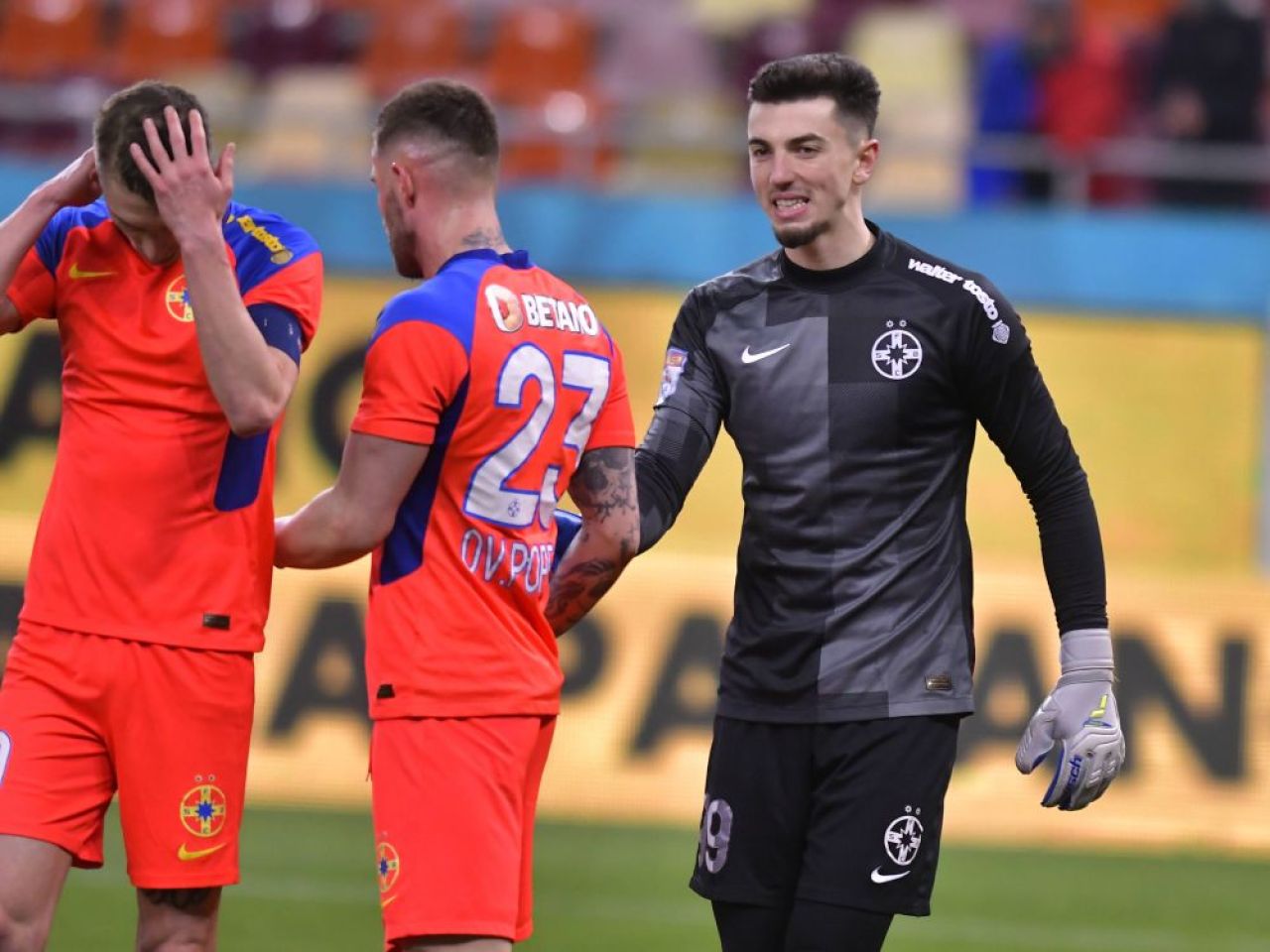Jucătorul FCSB-ului, sfătuit să plece de la echipă: „E destul de greu să se mai întâmple ceva cu el acolo!” _6