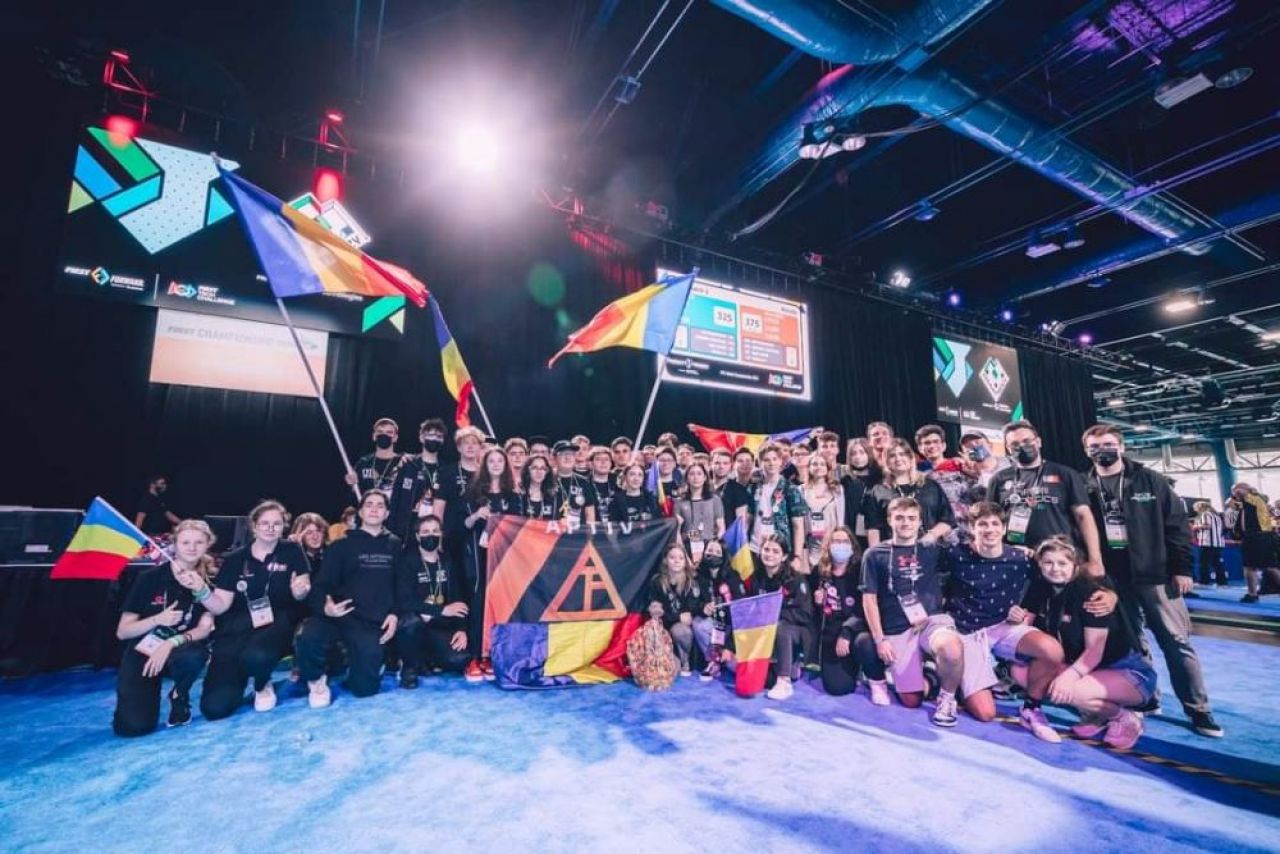 România, campioană mondială la Robotică: o echipă din Arad, cea mai bună din cele 161 de participante la Houston _1