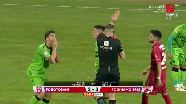 Pierdere importantă la Dinamo pentru baraj! A văzut cartonaș roșu după ultimul fluier_2
