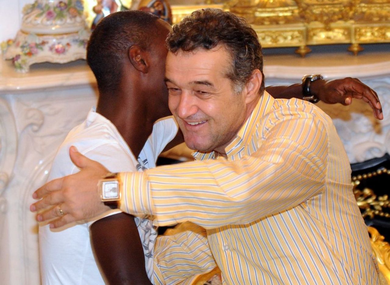 Becali a plătit 1,2 milioane de euro pe el, iar acum lucrează la o firmă de curățenie: „E foarte greu să fii fotbalist la FCSB!”_2