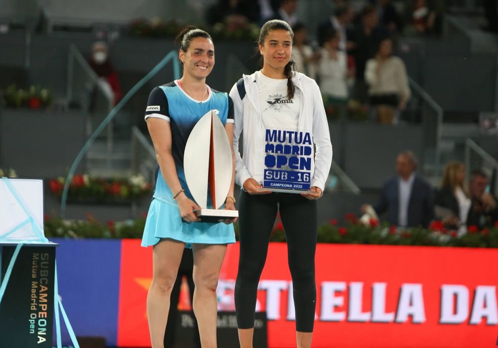 A eliminat-o pe Halep și s-a oprit când a primit trofeul în mână! Ons Jabeur, campioană la Madrid! Tunisianca a câștigat cel mai important titlu al carierei sale _4