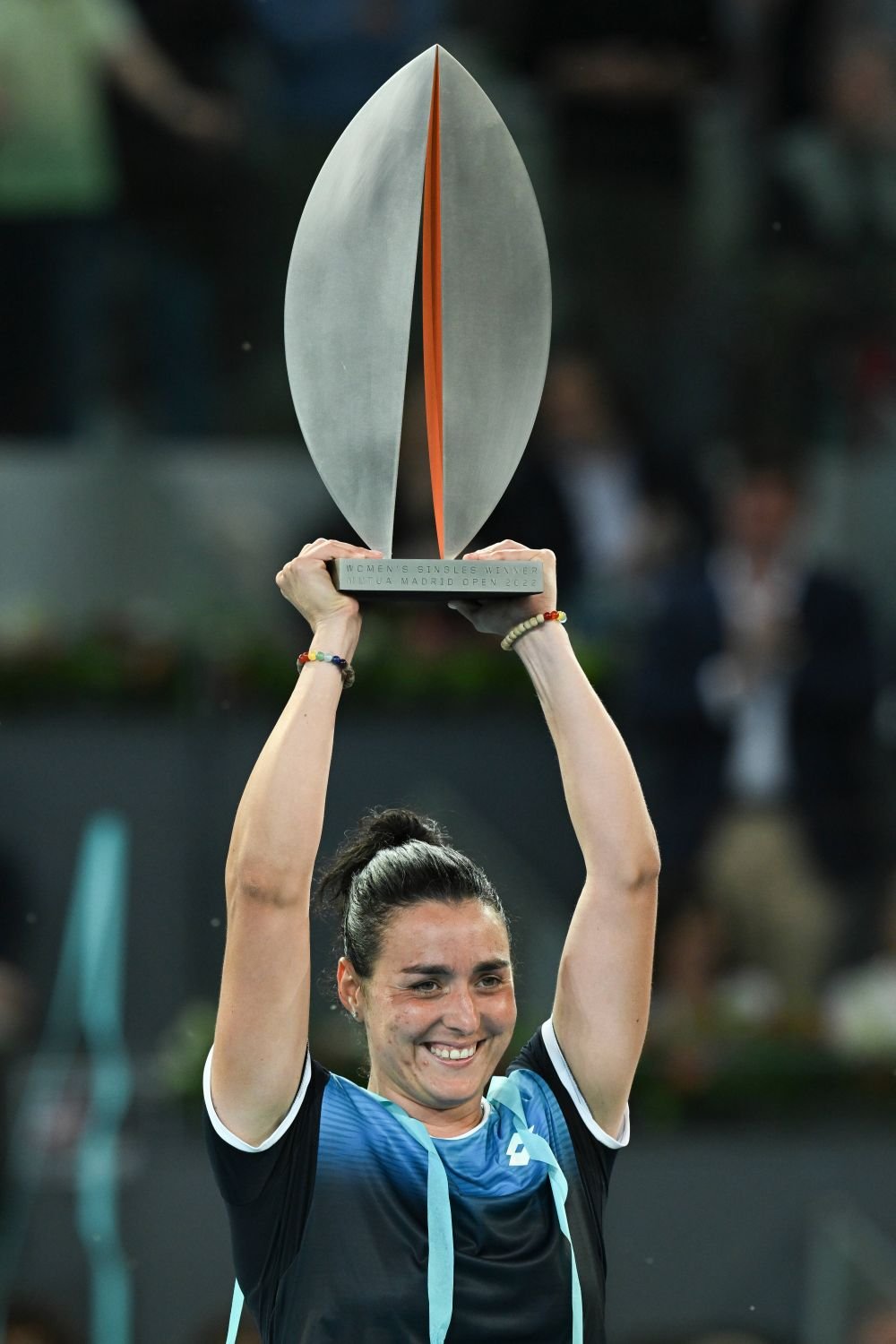A eliminat-o pe Halep și s-a oprit când a primit trofeul în mână! Ons Jabeur, campioană la Madrid! Tunisianca a câștigat cel mai important titlu al carierei sale _12
