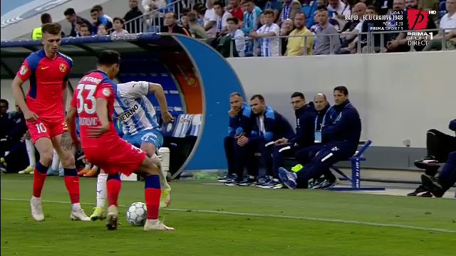 Florin Tănase, faultat de propriul coleg! Radunovic a încercat să-l deposedeze pe Gustavo, dar a ”nimerit” piciorul căpitanului de la FCSB_6