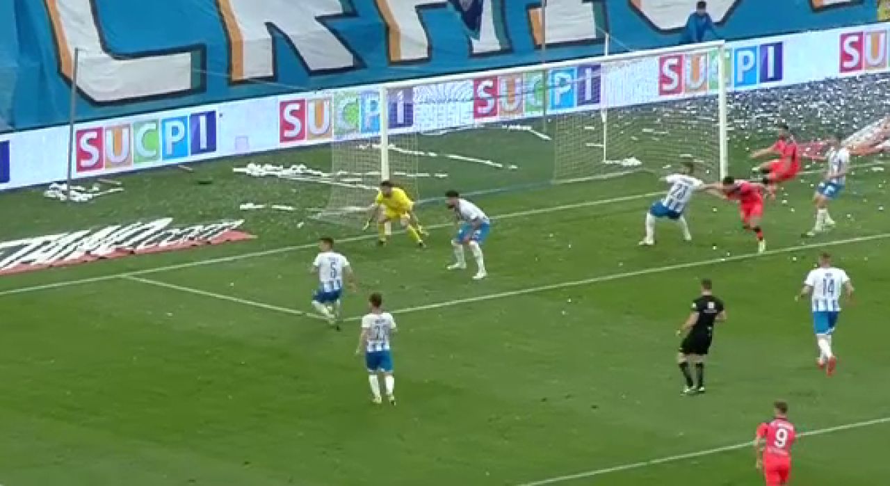 Faza la care FCSB ar fi vrut penalty la Craiova. Ce arată reluările_4