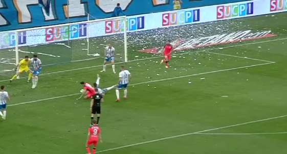 Faza la care FCSB ar fi vrut penalty la Craiova. Ce arată reluările_7