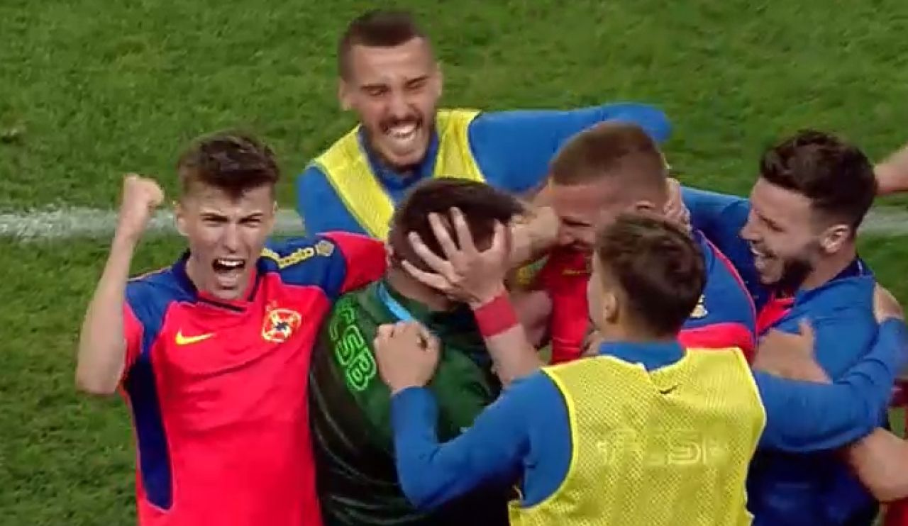 Universitatea Craiova - FCSB 0-1. Atingerea de geniu a lui Ivan Mamut aruncă în aer lupta la titlu_12