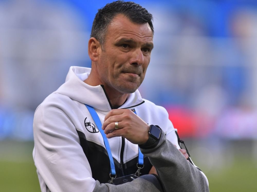 Reghecampf, iritat de comentariile venite de la FCSB: 